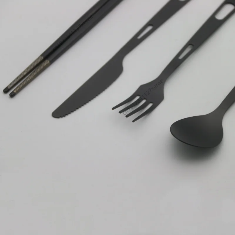 التيتانيوم النقي الأسود أدوات  - مراجعة Camping Cooking Set For 4 وسعره