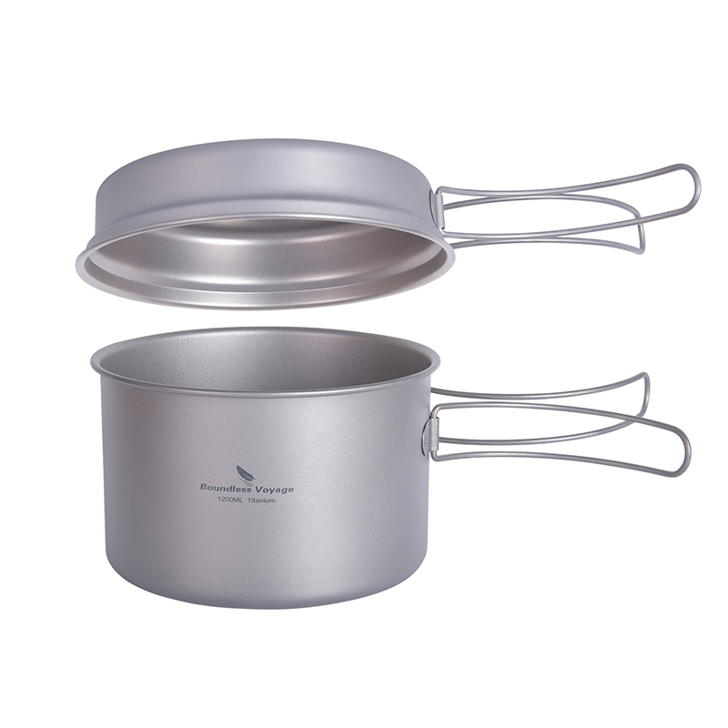 مقلاة وعاء من التيتانيوم بدون  - مراجعة Camping Cooking Set With Kettle وسعره