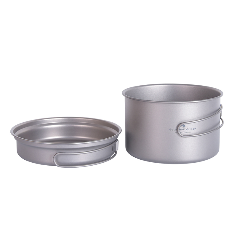 مقلاة وعاء من التيتانيوم بدون  - مراجعة Camping Cooking Set With Kettle وسعره